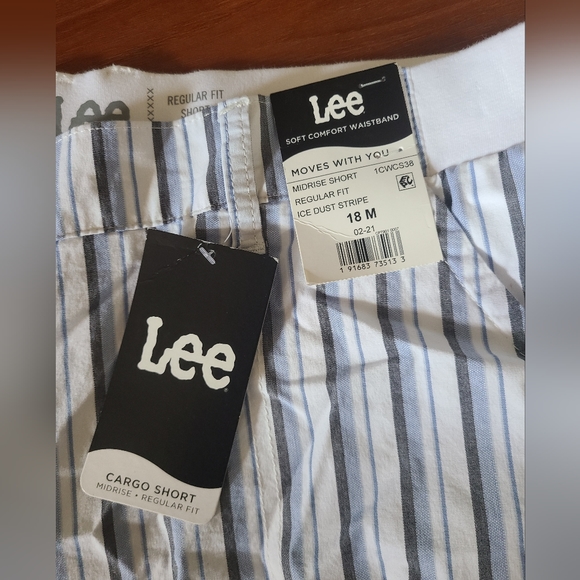 Lee Mid Size Regular Fit Shorts Size 18 - Picture 5 of 7